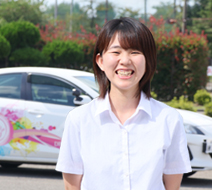 西多摩自動車学校 田中　美咲指導員『分かりやすい教習ができるように心がけていきますので、一緒に頑張りましょう！』